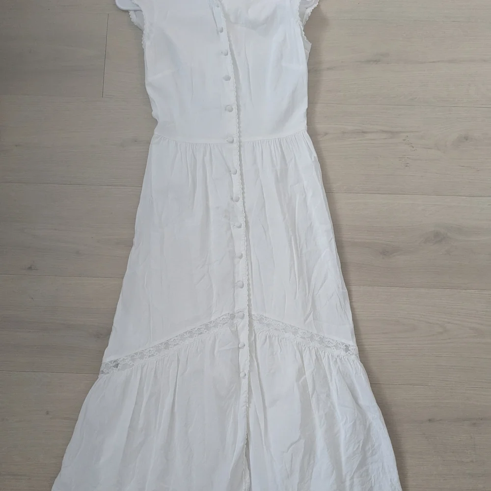 Rishi Dress Reformation - Picture 2 of 5